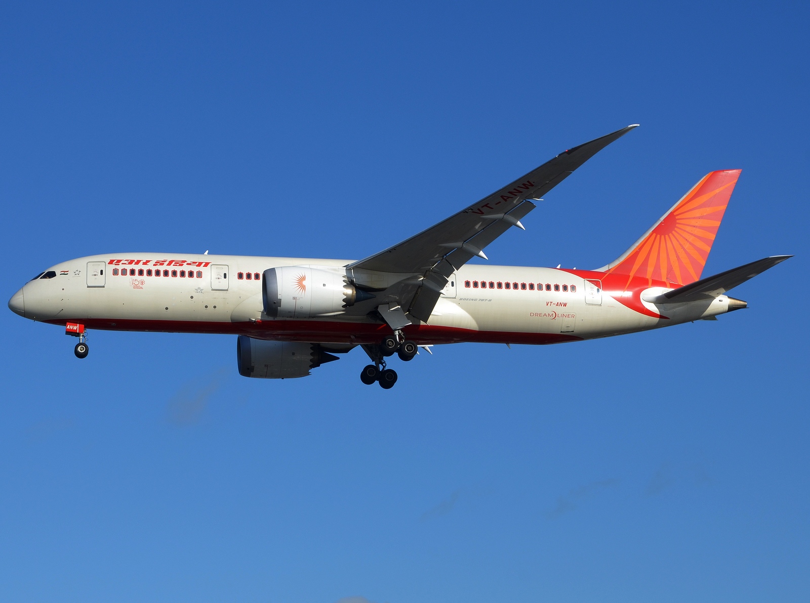 VT-ANW - 787-8 Dreamliner - Air India - LHR - 19-10-2019