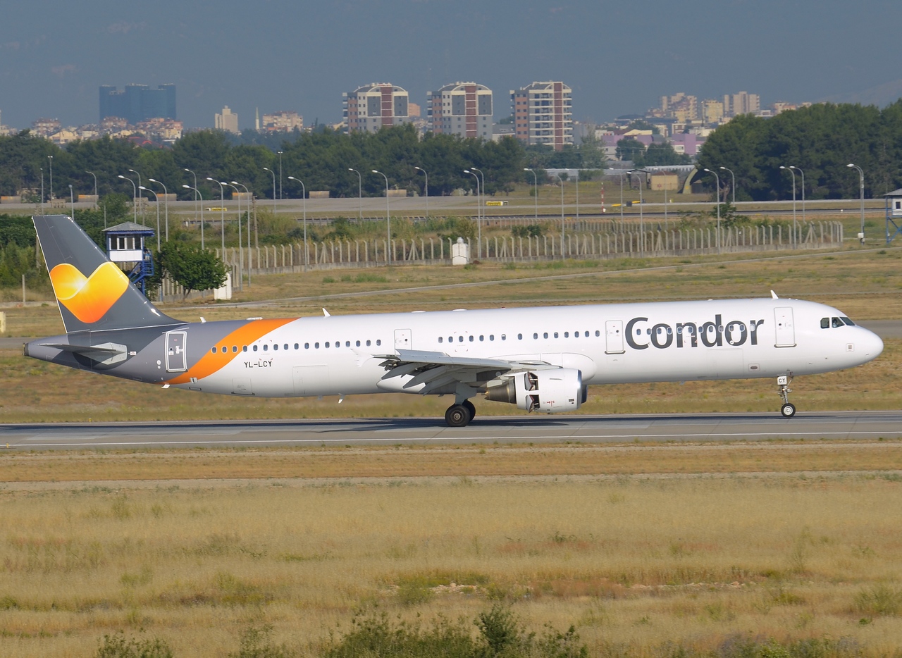 YL-LCY - A321-211 - Condor - AYT - 23-06-2019