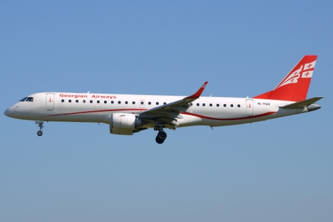4L-TGH - ERJ-190AR (ERJ-190-100 IGW) - Georgian Airways - BCN - 02-06-2019