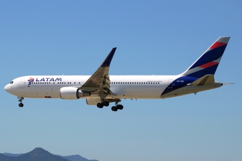 CC-CXE - 767-316(ER)(WL) - LATAM Airlines Chile - BCN - 02-06-2019