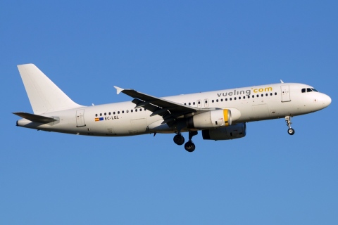 EC-LQL - A320-232 - Vueling - BCN - 02-06-2019