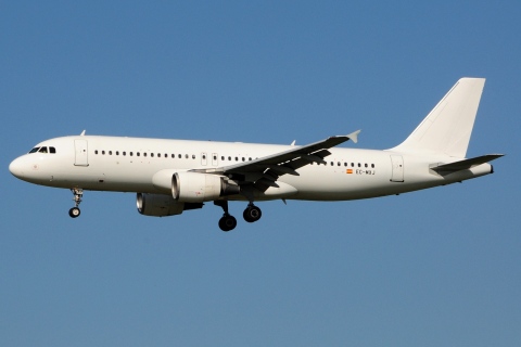 EC-MXJ - A320-214 - Gowair - AMS - 31-08-2019