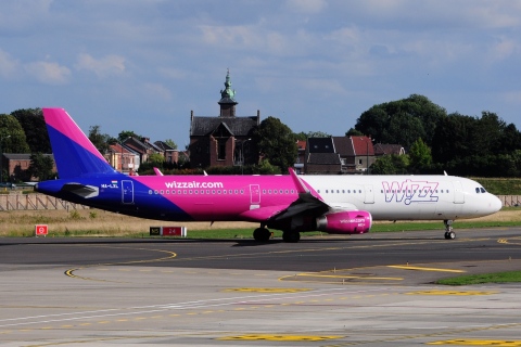 HA-LXL - A321-231(WL) - Wizz Air - CRL - 29-08-2019
