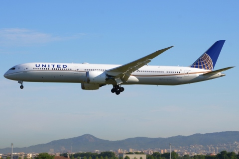 N12003 - 787-10 Dreamliner - United Airlines - BCN - 03-06-2019
