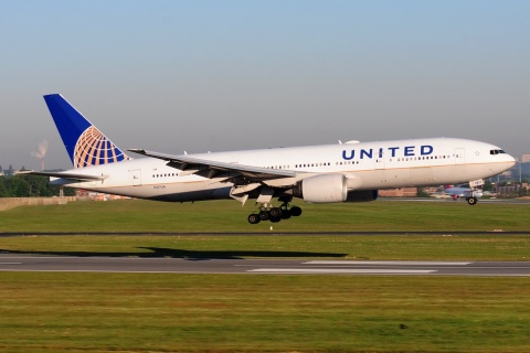 N217UA - 777-222(ER) - United Airlines - BRU - 15-05-2019