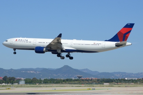 N805NW - A330-323 - Delta Air Lines - BCN - 02-06-2019