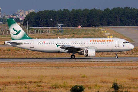 TC-FHY - A320-214 - Freebird Airlines - AYT - 19-06-2019