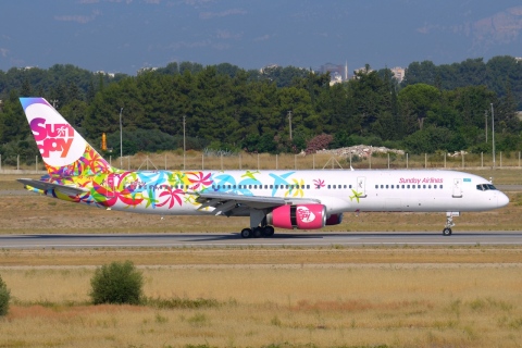 UP-B5704 - 757-21B - Sunday Airlines - AYT - 23-06-2019