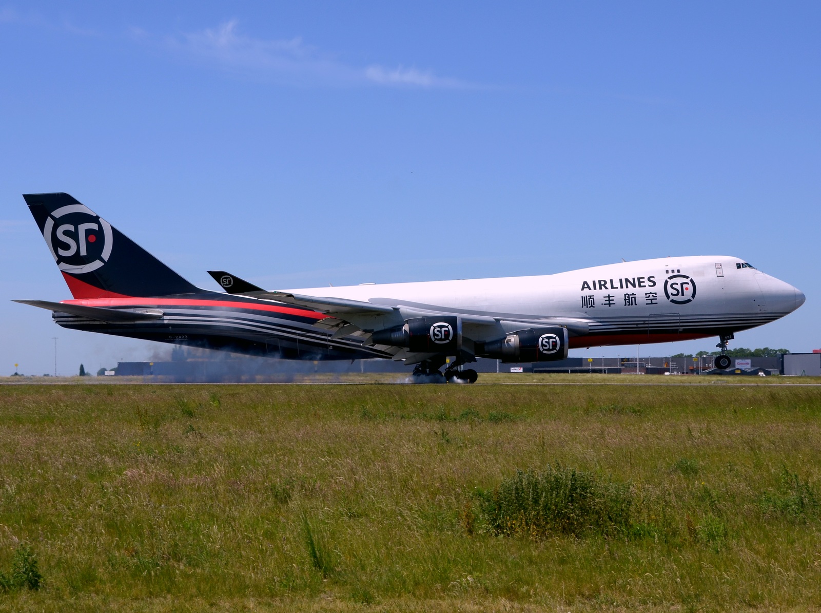 B-2423 - 747-4EVF(ER) - SF Airlines (ShunFeng Airlines) - LGG - 26-05-2020