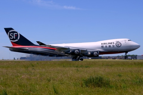 B-2423 - 747-4EVF(ER) - SF Airlines (ShunFeng Airlines) - LGG - 26-05-2020