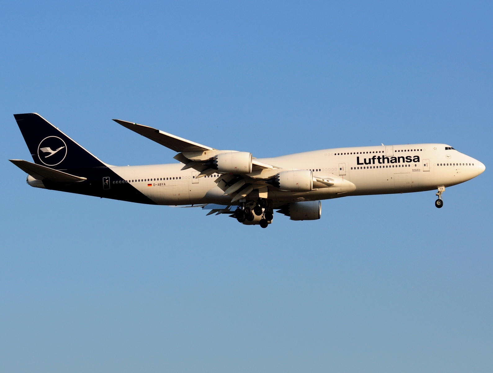 D-ABYA - 747-830 - Lufthansa - FRA - 06-09-2021