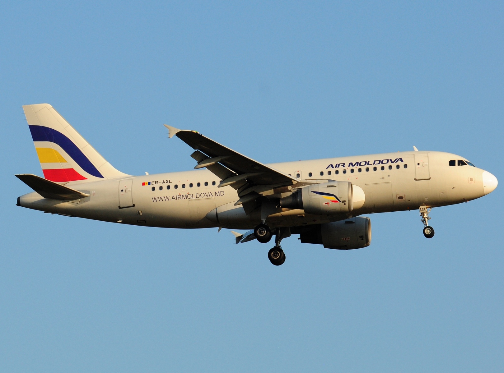 ER-AXL - A319-112 - Air Moldova - FRA - 06-09-2021