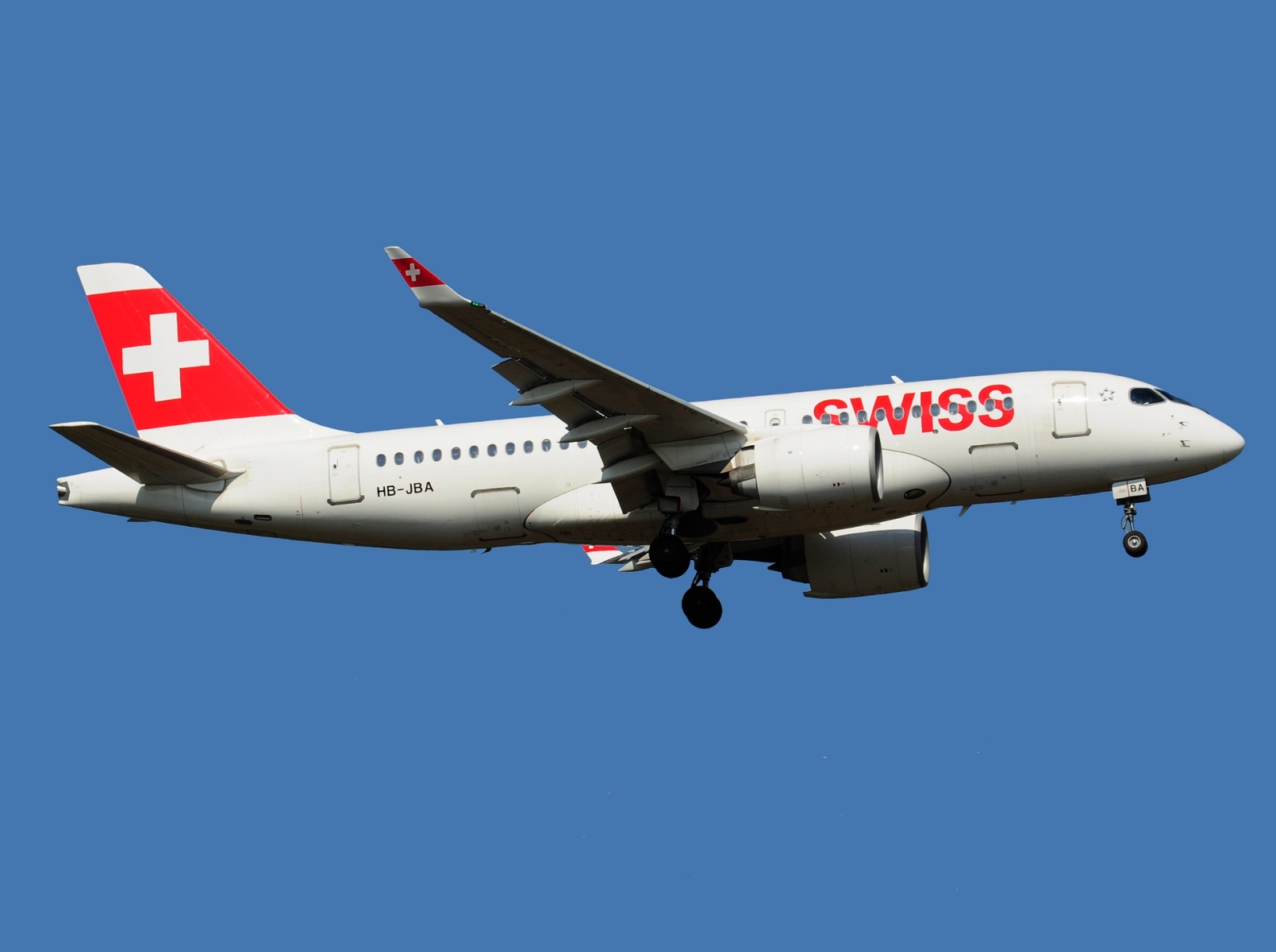 HB-JBA - A220-100 - Swiss - FRA - 06-09-2021