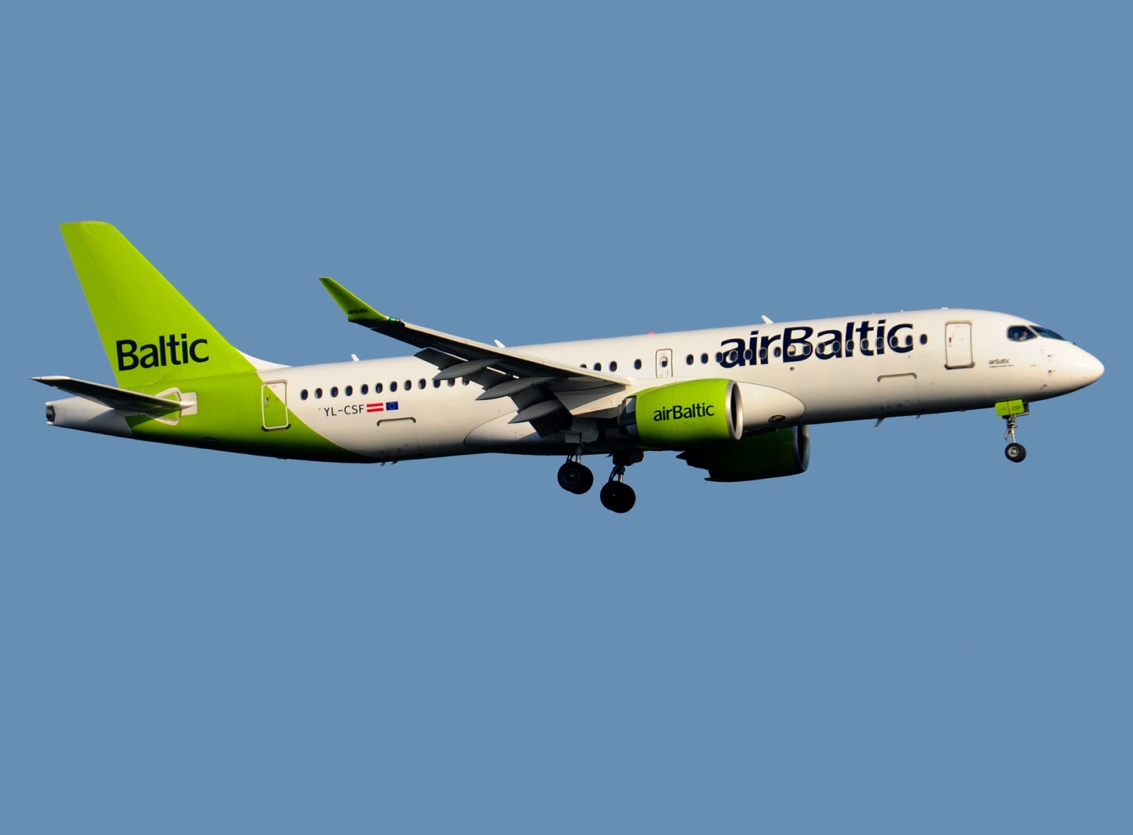 YL-CSF - A220-300 - Air Baltic - FRA - 06-09-2021