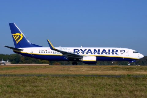 EI-DWX - 737-8AS(WL) - Ryanair - LUX - 09-10-2021