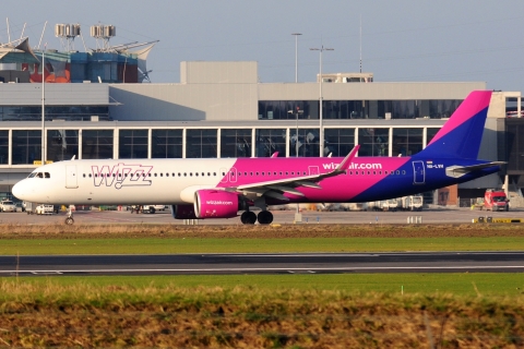 HA-LVH - A321-271NX(WL) - Wizz Air - CRL - 24-01-2021