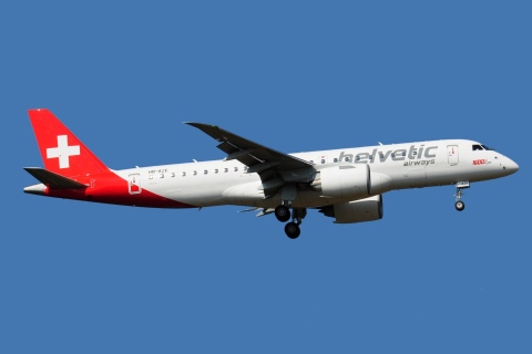 HB-AZE - ERJ-190-E2 (ERJ-190-300 STD) - Helvetic Airways - FRA - 06-09-2021