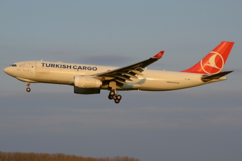 TC-JDO - A330-243F - Turkish Airlines - BRU - 17-04-2021