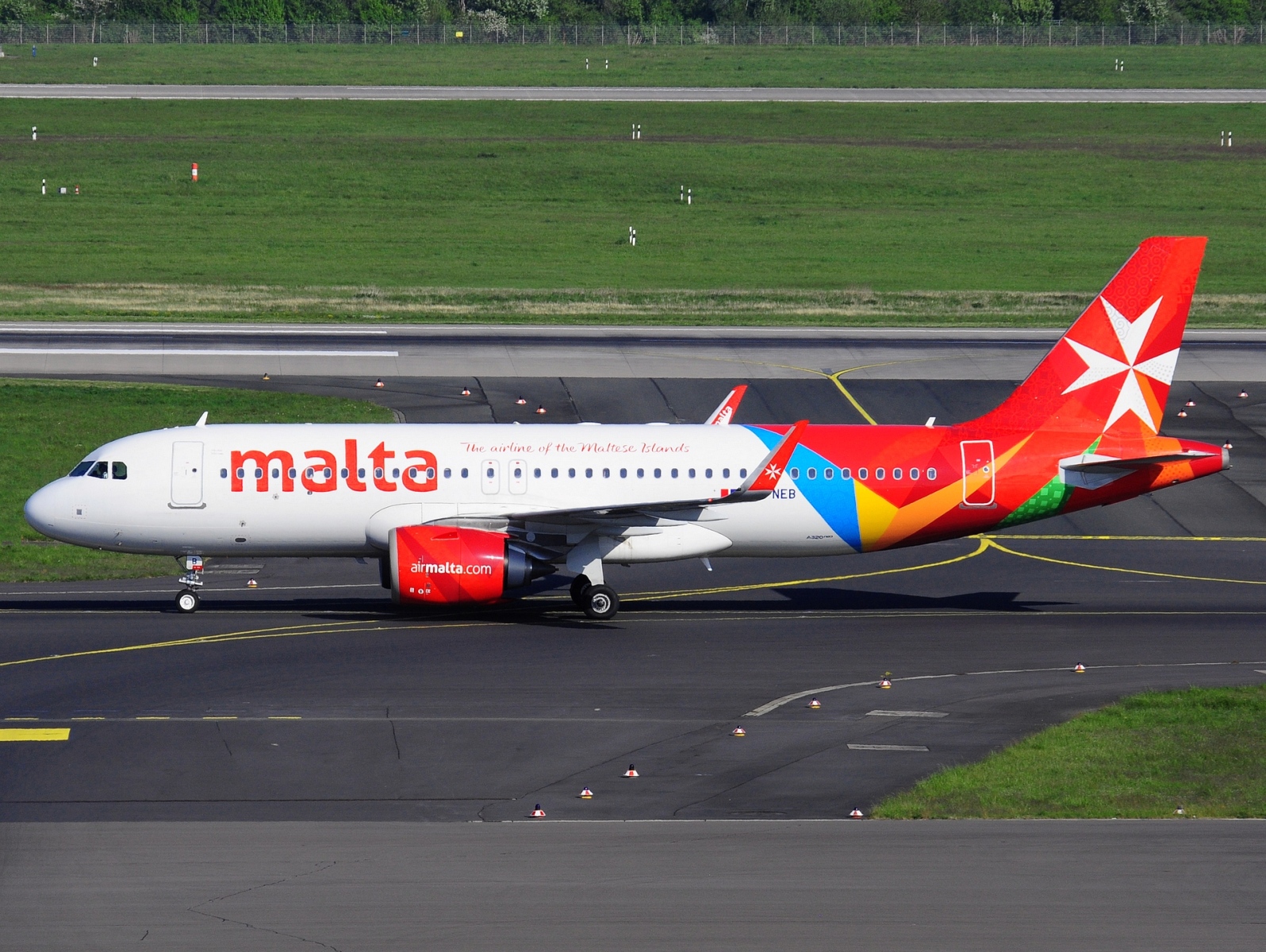 9H-NEB - A320-251N(WL) - Air Malta - DUS - 24-04-2022