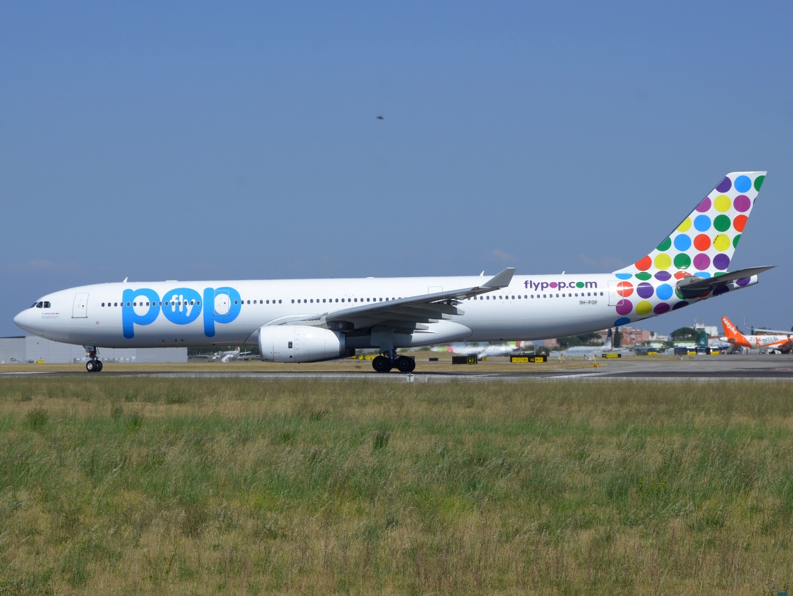 9H-POP - A330-343 - Hi Fly Malta - LIS - 10-06-2022d