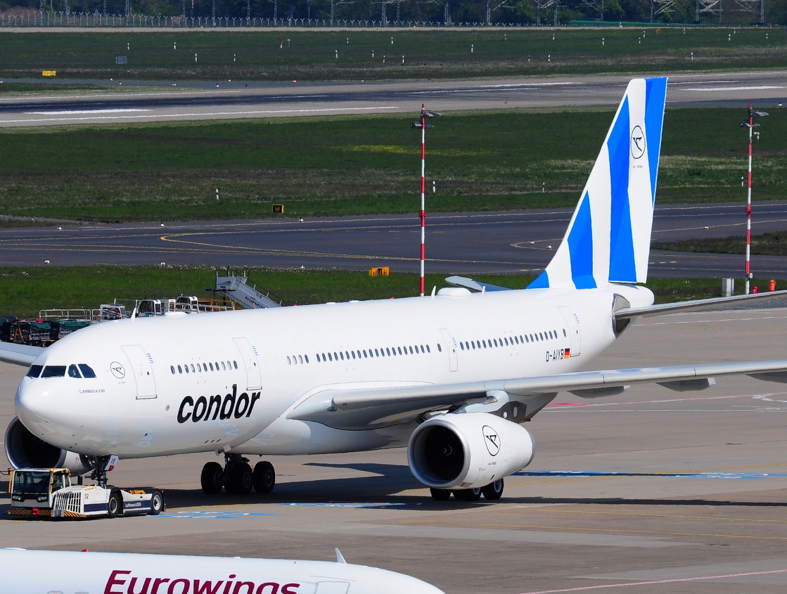 D-AIYB - A330-243 - Condor - DUS - 24-04-2022