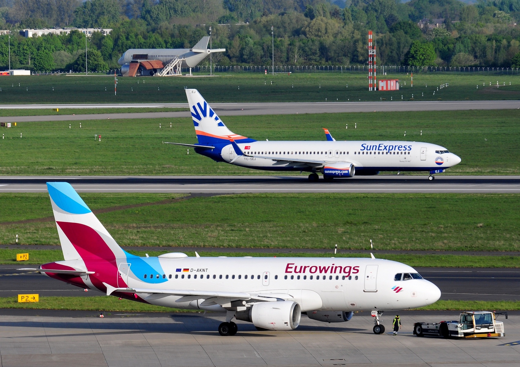 D-AKNT - A319-112 - Eurowings - DUS - 24-04-2022