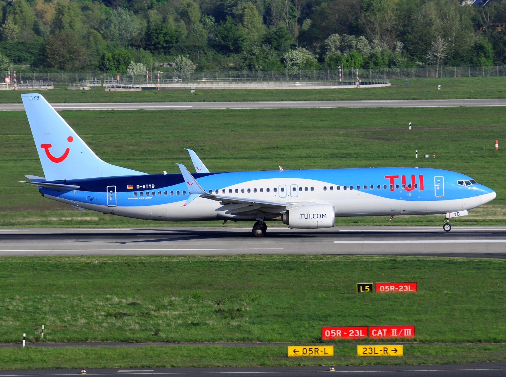 D-ATYB - 737-8K5(WL) - TUIfly - DUS - 24-04-2022