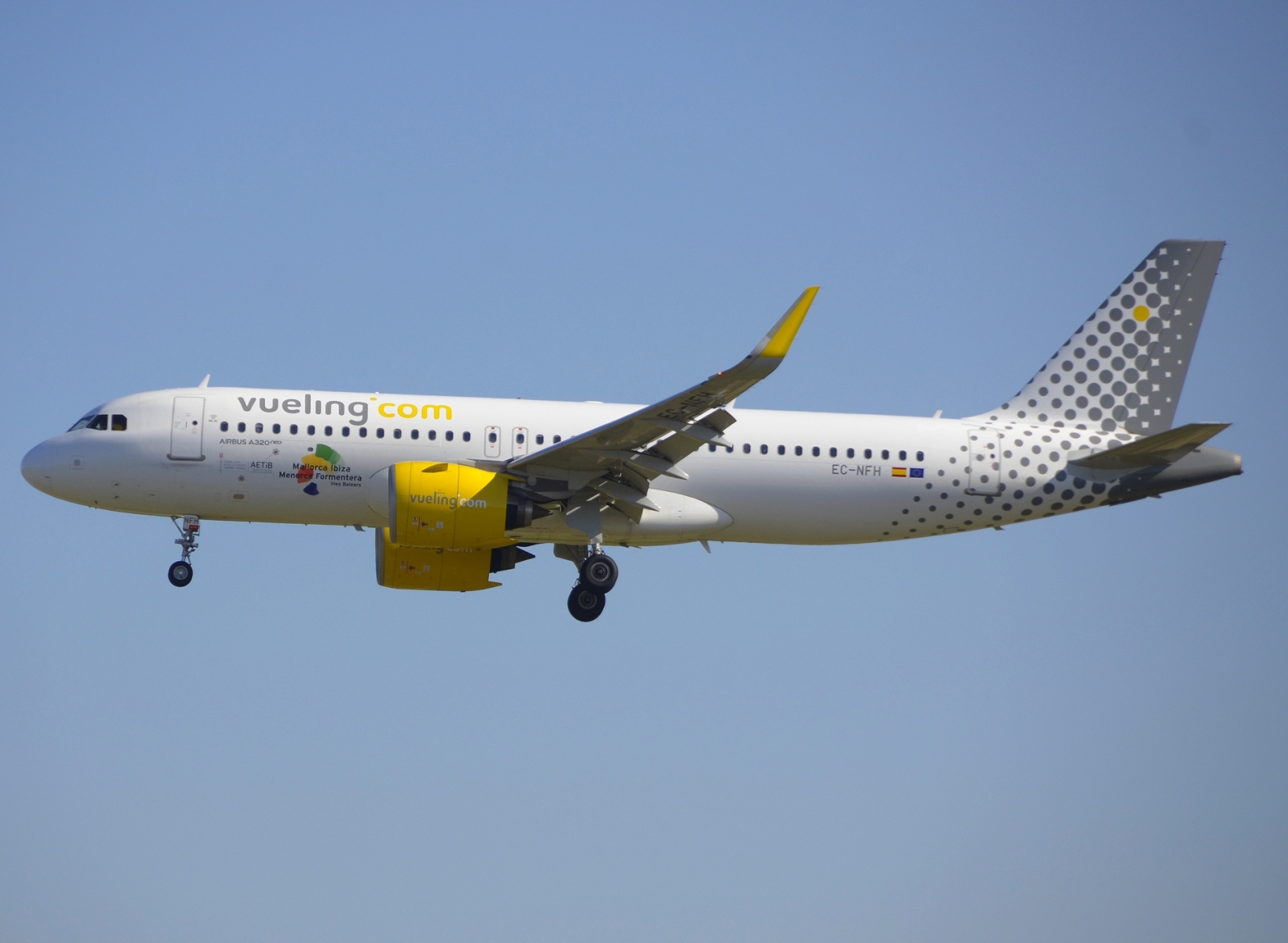 EC-NFH - A320-271N(WL) - Vueling - BRU - 19-03-2022