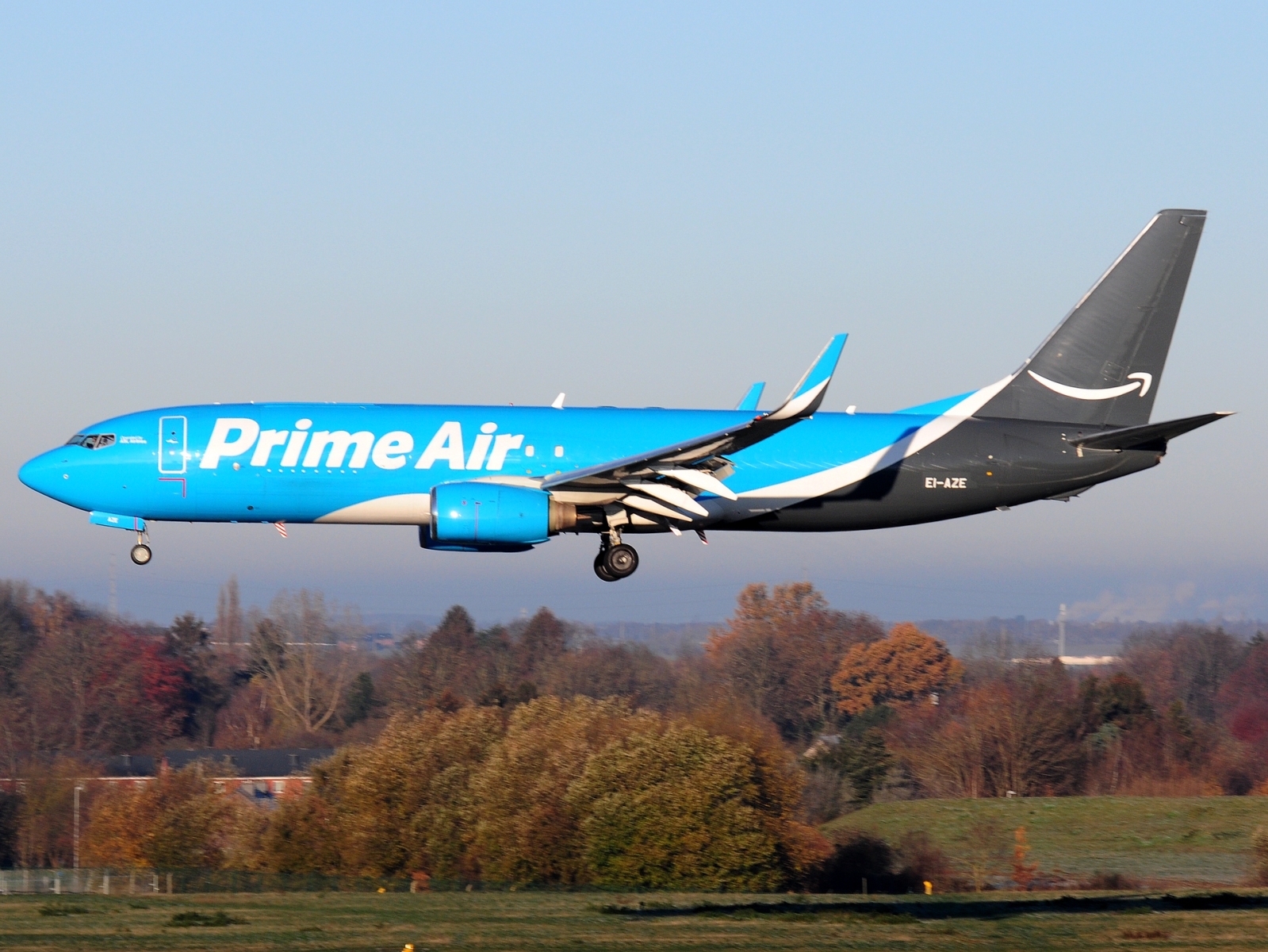 EI-AZE - 737-86Q(WL) - Amazon Prime Air - LGG - 12-12-2022