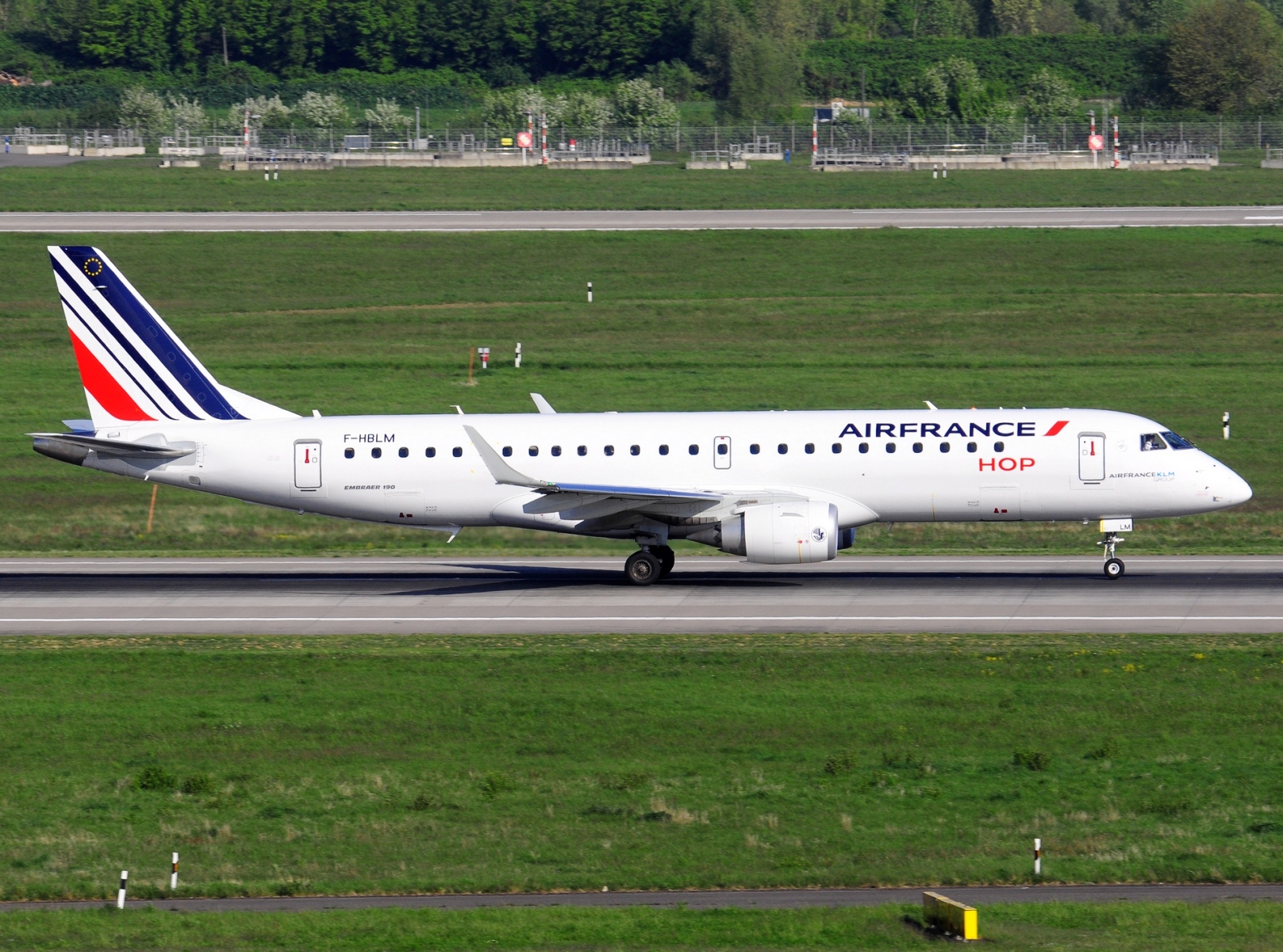 F-HBLM - ERJ-190STD (ERJ-190-100) - Air France - DUS - 24-04-2022