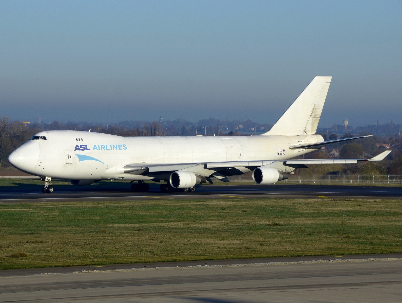 OE-IFD - 747-4B5F(ER) - ASL Airlines Belgium - LGG - 12-12-2022