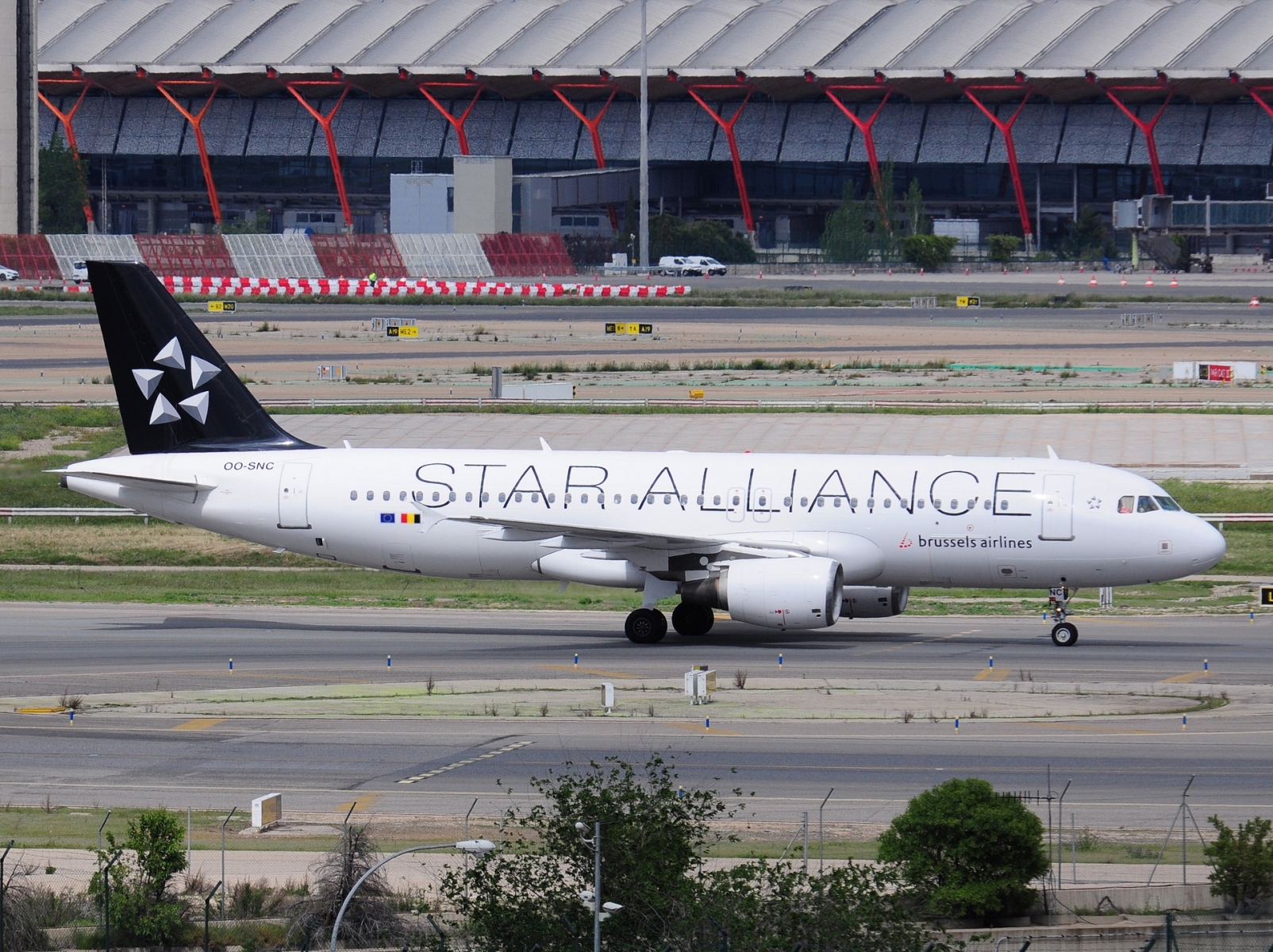 OO-SNC - A320-214 - Brussels Airlines - BRU - 04-05-2022