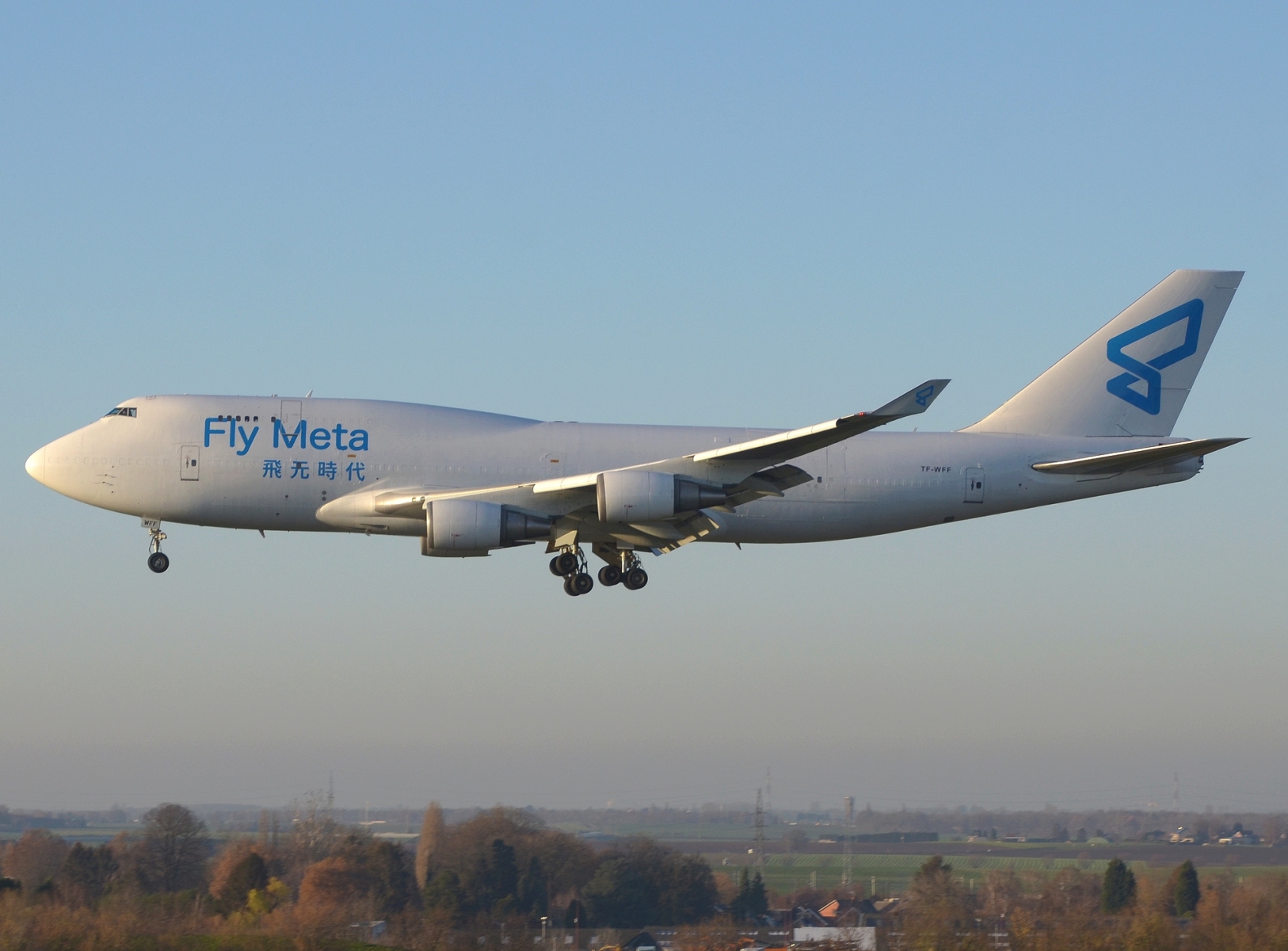 TF-WFF - 747-446 - Fly Meta - LGG - 12-12-2022