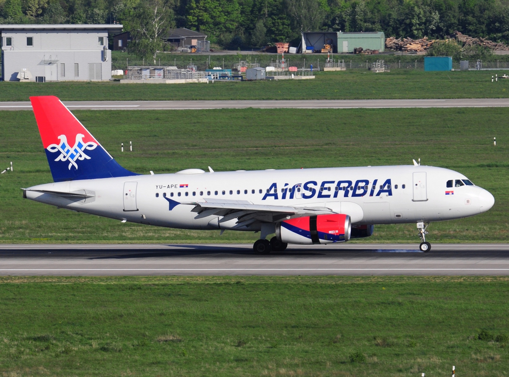 YU-APE - A319-132 - Air Serbia - DUS - 24-04-2022