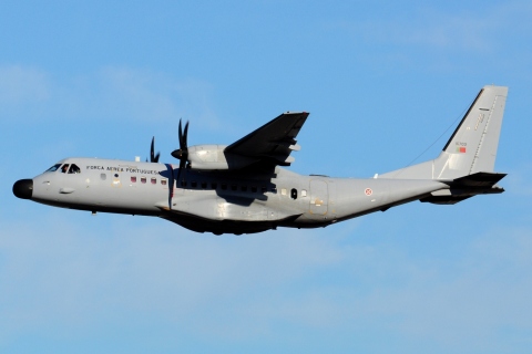 16703 - Casa 295- - Portuguese Air Force - LIS - 09-06-2022b