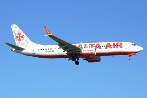 9H-VUB - 737-8-200 MAX - Malta Air - LIS - 10-06-2022