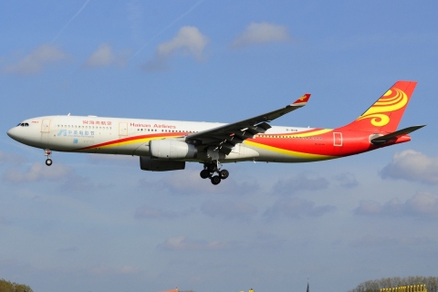 B-8118 - A330-343 - Hainan Airlines - BRU - 15-04-2022