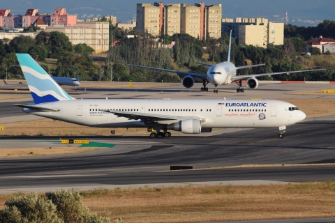 CS-TSU - 767-34P(ER) - EuroAtlantic Airways - LIS - 09-06-2022c