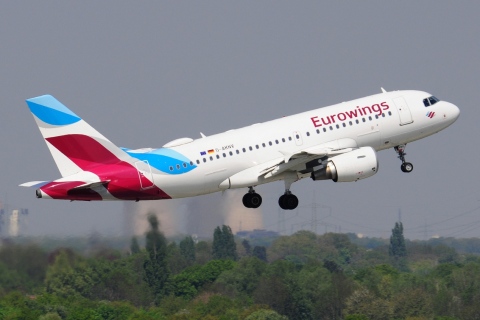 D-AKNV - A319-112 - Eurowings - DUS - 24-04-2022