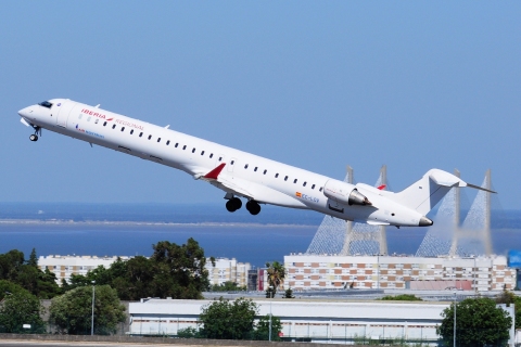 EC-LOV - CRJ-1000 - Iberia Regional - LIS - 09-06-2022
