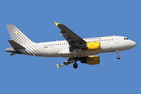 EC-MIR - A319-111 - Vueling - MAD - 05-05-2022