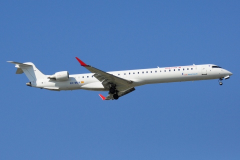 EC-MOX - CRJ-1000 - Iberia Regional - MAD - 05-05-2022