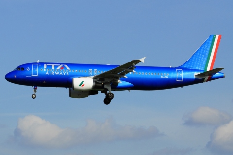 EI-DTL - A320-216 - ITA Airways - BRU - 15-04-2022