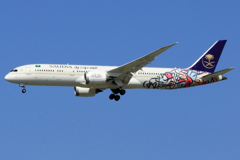 HZ-AR13 - 787-9 Dreamliner - Saudi Arabian Airlines - MAD - 05-05-2022