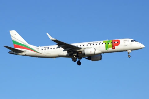 LZ-PLO - ERJ-190STD (ERJ-190-100) - TAP Express - LIS - 10-06-2022