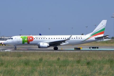 LZ-SOF - ERJ-190STD (ERJ-190-100) - TAP Express - LIS - 10-06-2022b