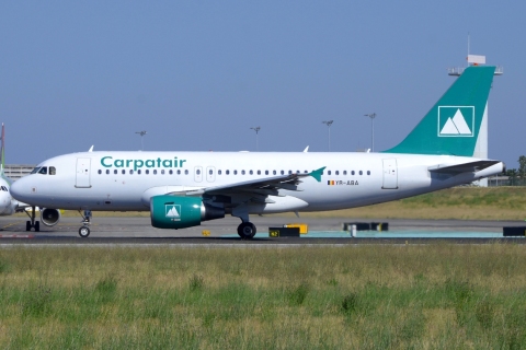 YR-ABA - A319-111 - Carpatair - LIS - 10-06-2022b