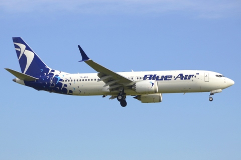YR-MXE - 737-8 MAX - Blue Air - BRU - 22-06-2022