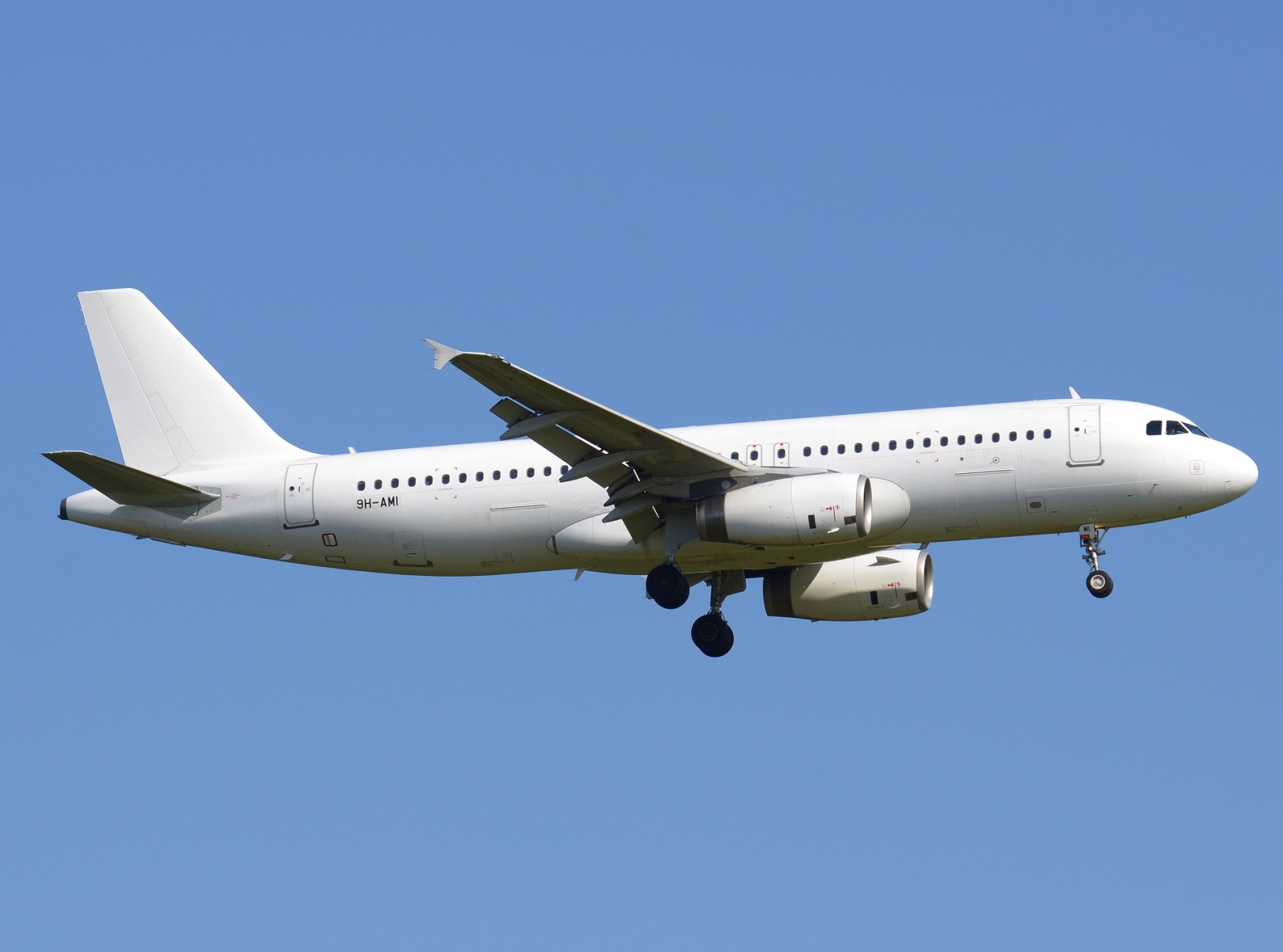 9H-AMI - A320-232 - Avion Express Malta - FRA - 25-05-2023