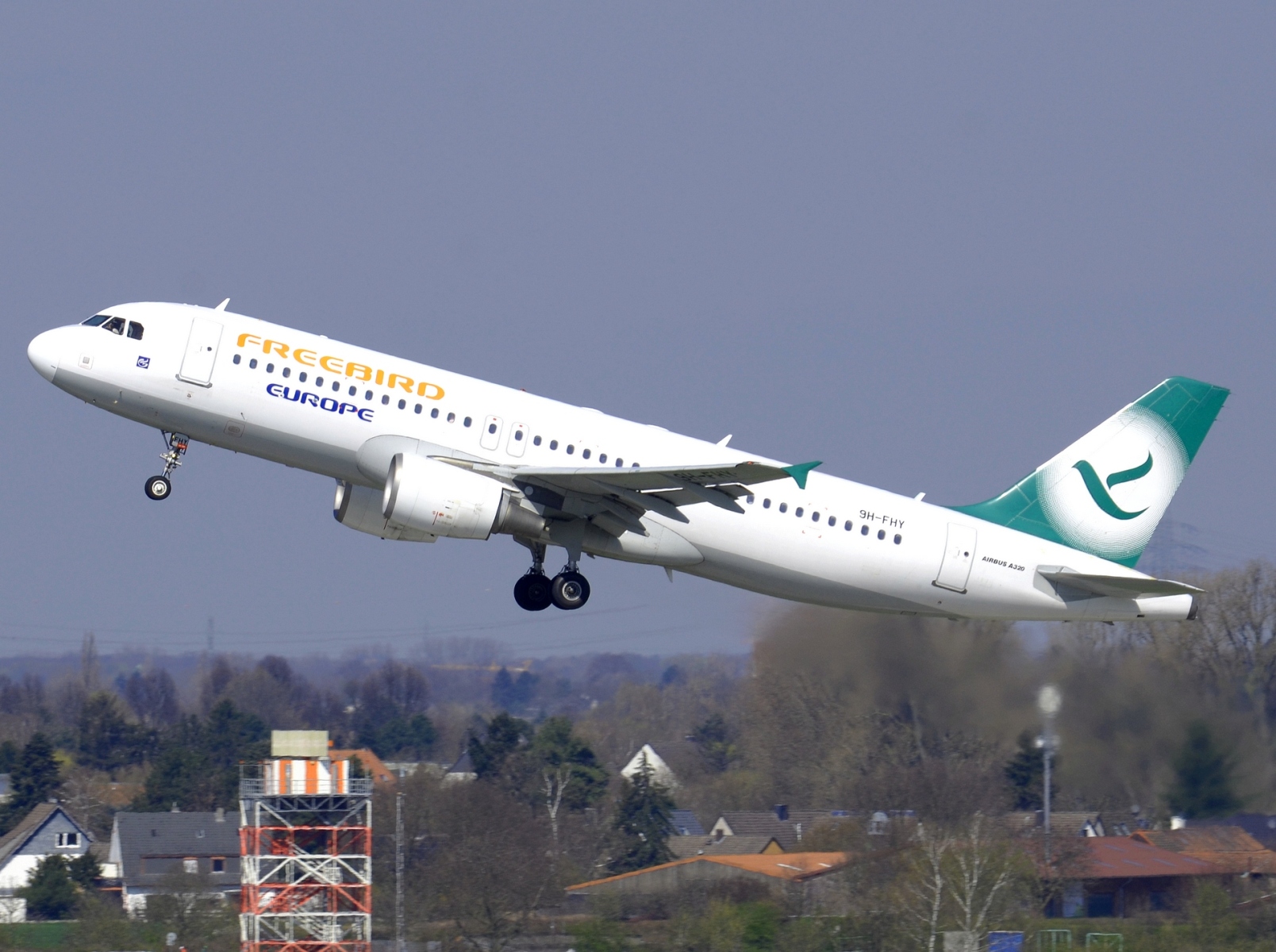 9H-FHY - A320-214 - Freebird Airlines Europe - DUS - 05-04-2023b